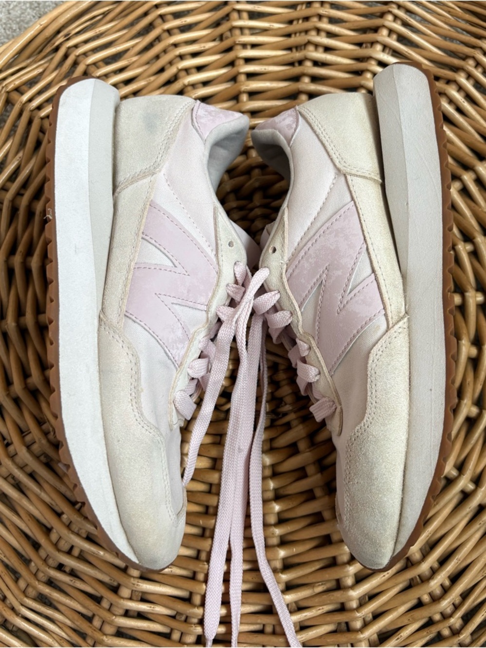 New Balance Women's 237 Sneakers in Washed Pink Colorway Size 7 - Picture 6 of 11